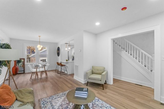 48 Adams St, Irvington Twp., NJ 07111