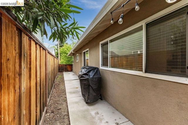 2020 Elinora Dr, Pleasant Hill, CA 94523