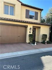 105 Gemstone, Irvine, CA 92620