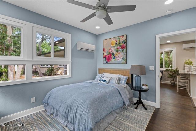 311 Pelican Avenue, Daytona Beach, FL 32118