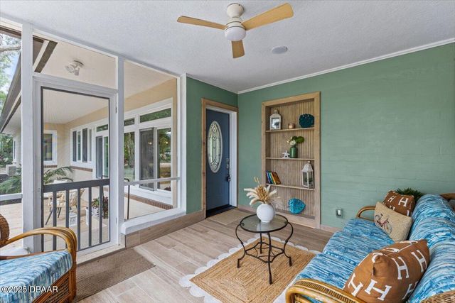 311 Pelican Avenue, Daytona Beach, FL 32118