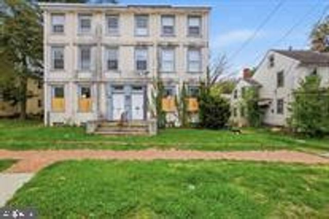315-317 E BROADWAY, Salem, NJ 08079