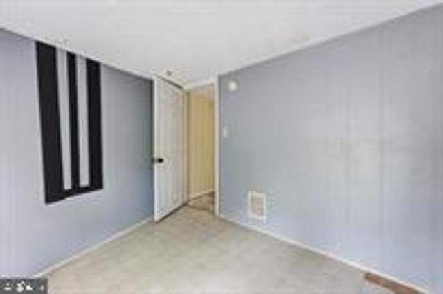 315-317 E BROADWAY, Salem, NJ 08079