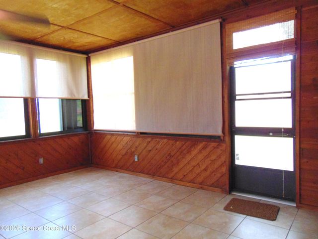 1963 Jackson Avenue, Melbourne, FL 32935