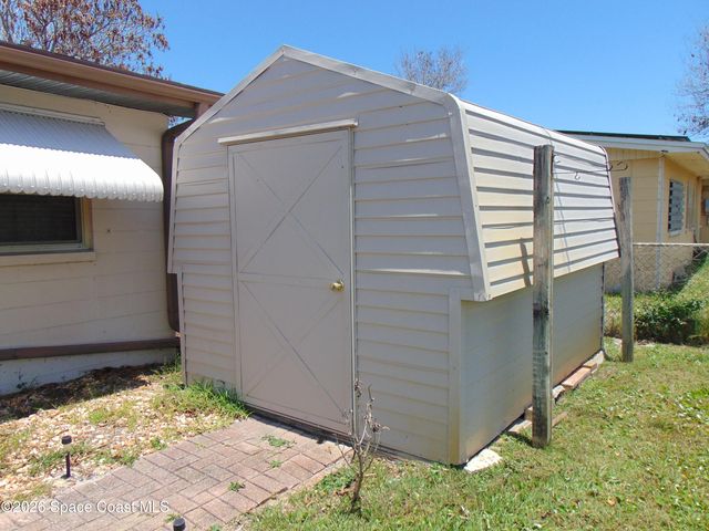 1963 Jackson Avenue, Melbourne, FL 32935