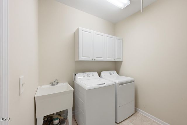 332 Indian Elm Lane, Cary, NC 27519