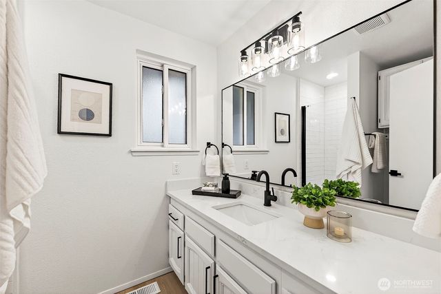 8623 Conifer Court SE, Olympia, WA 98513