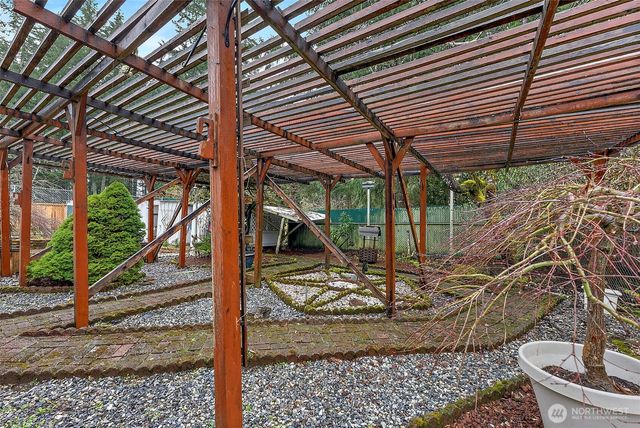 8623 Conifer Court SE, Olympia, WA 98513