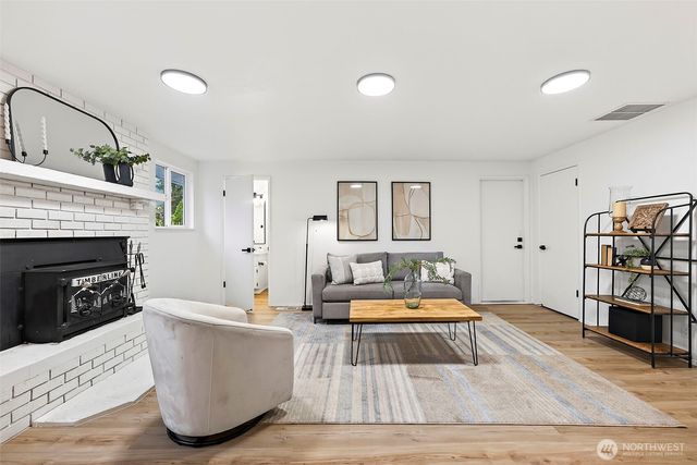 8623 Conifer Court SE, Olympia, WA 98513