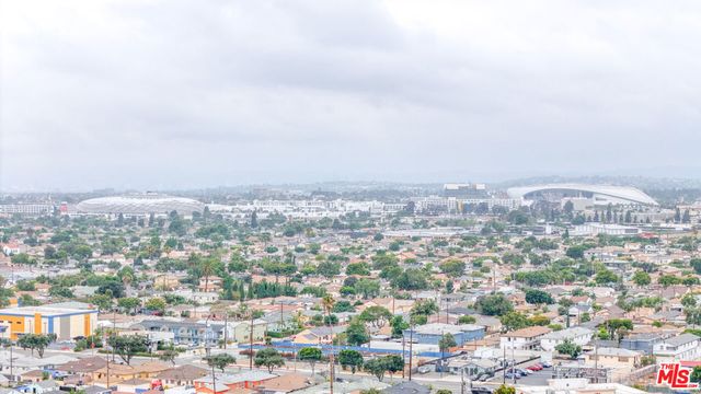 11615 Simms Avenue, Inglewood, CA 90303