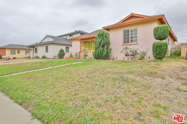 11615 Simms Avenue, Inglewood, CA 90303