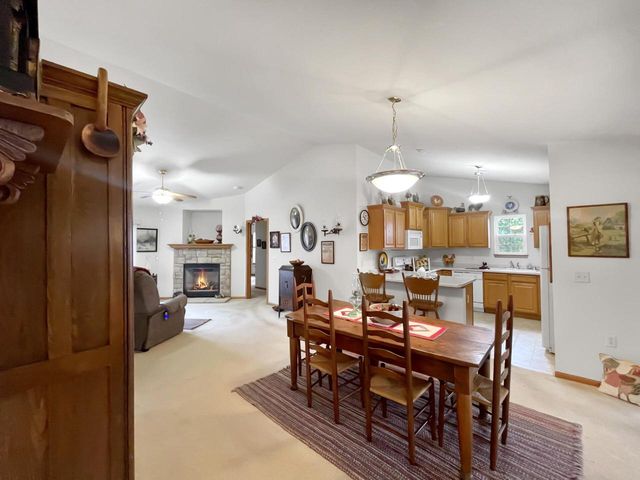 1040 Covington DRIVE #1040, Sheboygan Falls, WI 53085