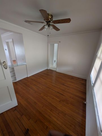 5622 Chartres Street 4, Houston, TX 77004