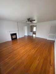 5622 Chartres Street 4, Houston, TX 77004