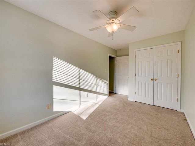 115 Hudgins Farm DR, Yorktown, VA 23692