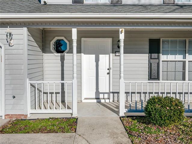 115 Hudgins Farm DR, Yorktown, VA 23692