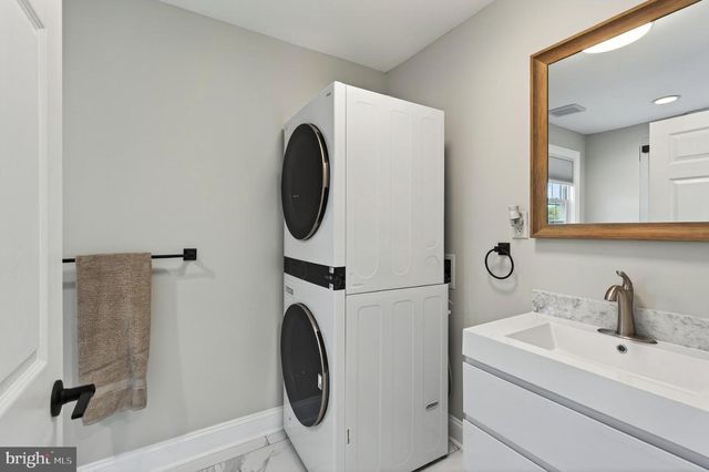 2501 N GATE RD, Wilmington, DE 19810