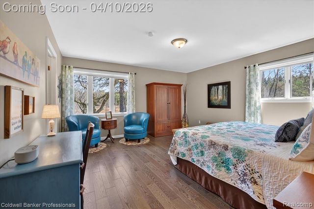 4380 Warwick Circle Drive, Grand Blanc, MI 48439