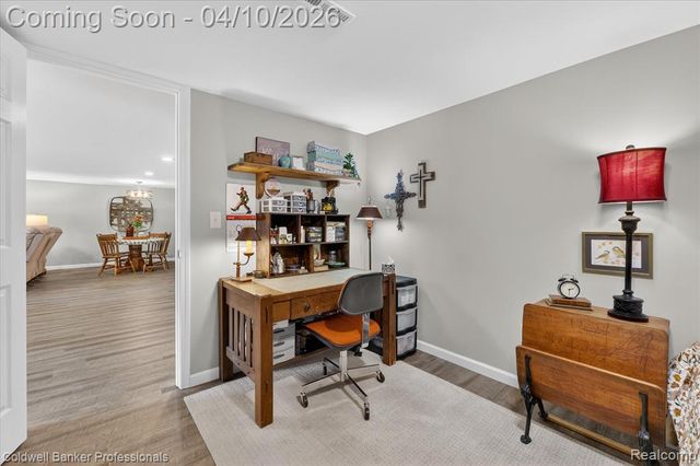 4380 Warwick Circle Drive, Grand Blanc, MI 48439