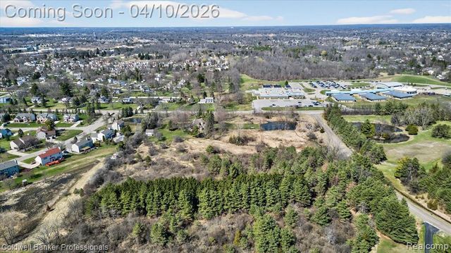 4380 Warwick Circle Drive, Grand Blanc, MI 48439