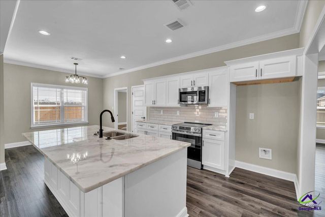 134 Early Drive, Byron, GA 31008