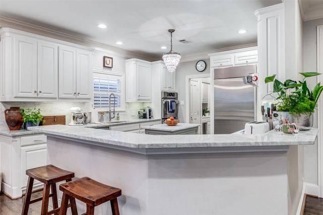 4541 Arcady Avenue, Highland Park, TX 75205