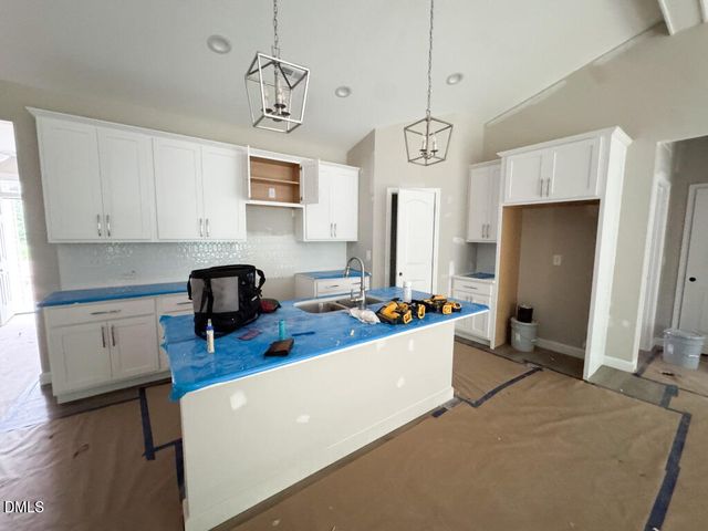 55 Kettle Creek Drive, Zebulon, NC 27597