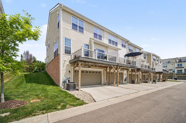 2872 Hardwick Road, Ann Arbor, MI 48105