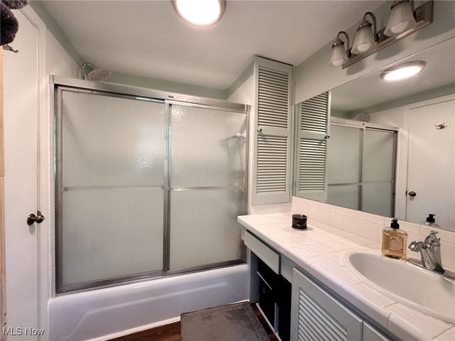 8145 Chagrin Road, Chagrin Falls, OH 44023