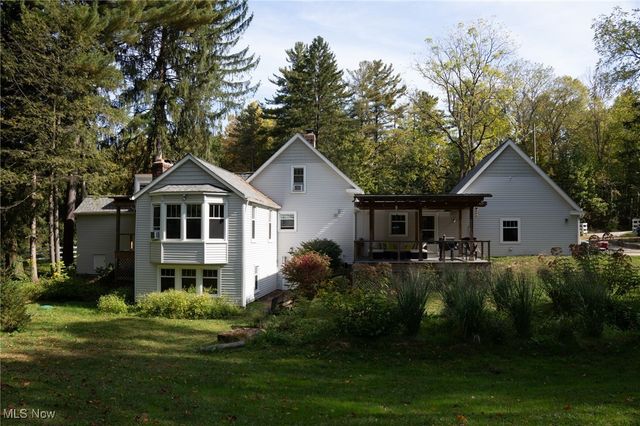 8145 Chagrin Road, Chagrin Falls, OH 44023