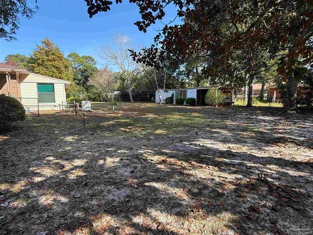 648 Polk Ave, Pensacola, FL 32507
