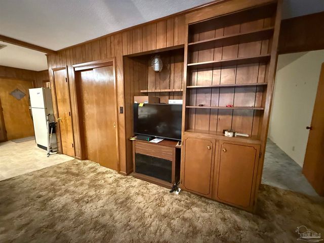 648 Polk Ave, Pensacola, FL 32507