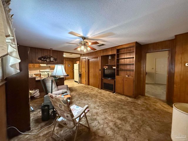 648 Polk Ave, Pensacola, FL 32507