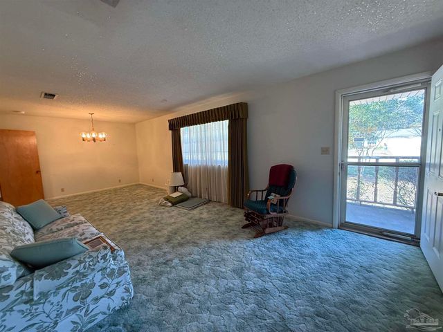 648 Polk Ave, Pensacola, FL 32507