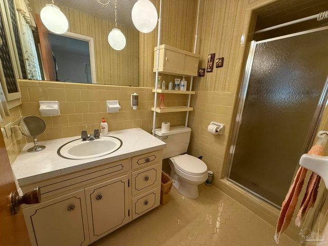 648 Polk Ave, Pensacola, FL 32507