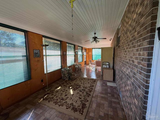 648 Polk Ave, Pensacola, FL 32507