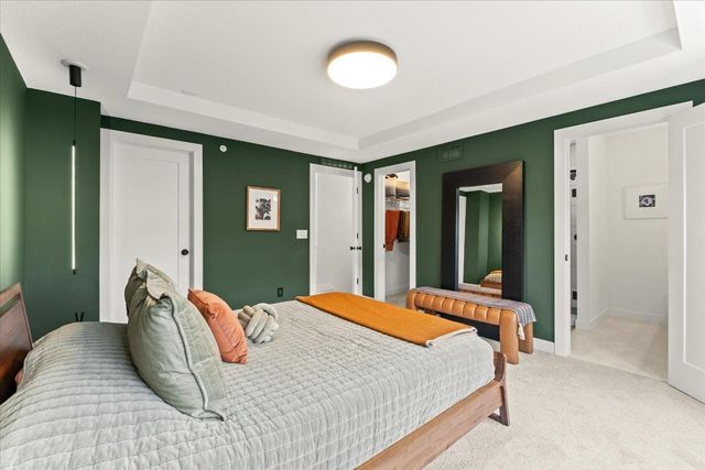 850 Mount Curve Boulevard H, Saint Paul, MN 55116