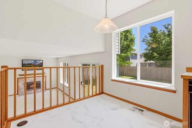 6525 56th Drive NE, Marysville, WA 98270