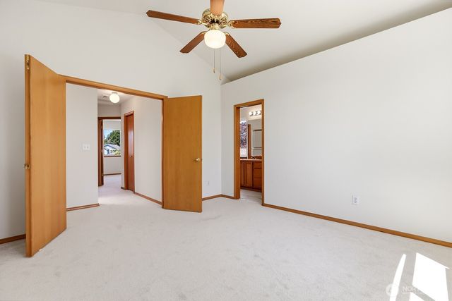 6525 56th Drive NE, Marysville, WA 98270