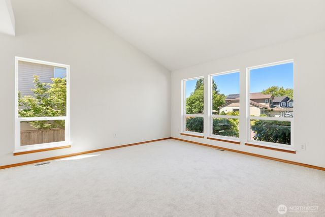 6525 56th Drive NE, Marysville, WA 98270