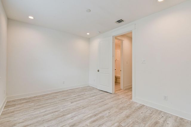 2561 Judiway Street, Houston, TX 77018