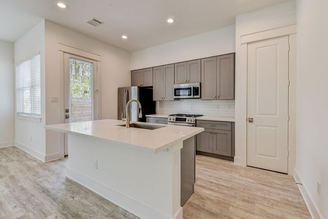 2561 Judiway Street, Houston, TX 77018