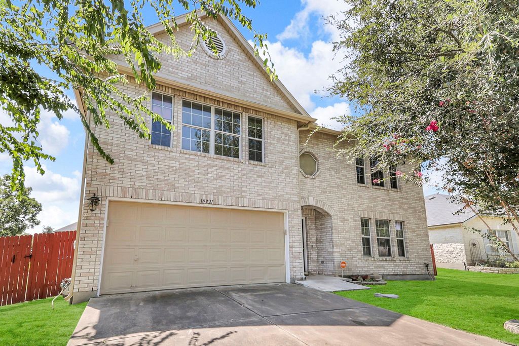 19921 San Chisolm DR, Round Rock, TX 78664