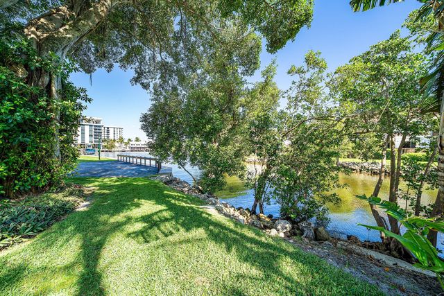 5560 N Ocean Boulevard A, Ocean Ridge, FL 33435