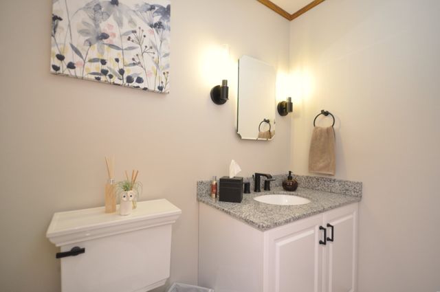 34 River Rd, East Bridgewater, MA 02333