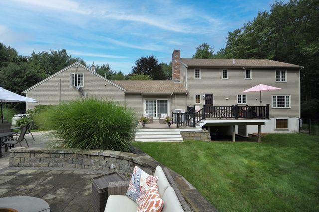 34 River Rd, East Bridgewater, MA 02333
