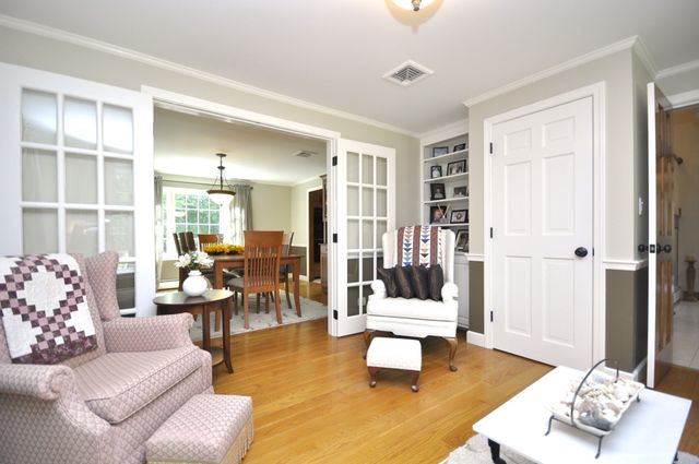 34 River Rd, East Bridgewater, MA 02333