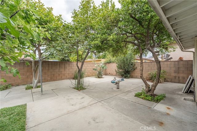 12470 Adelphia, San Fernando, CA 91340