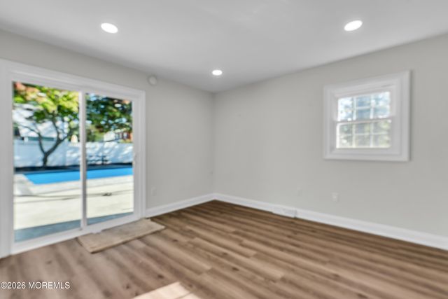 635 Hudson Avenue, Port Monmouth, NJ 07758