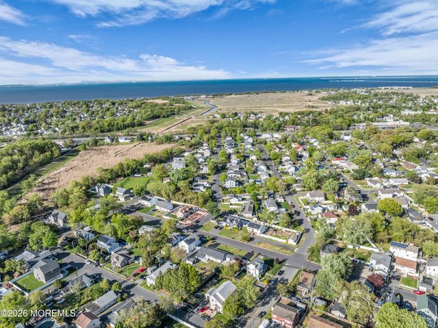 635 Hudson Avenue, Port Monmouth, NJ 07758